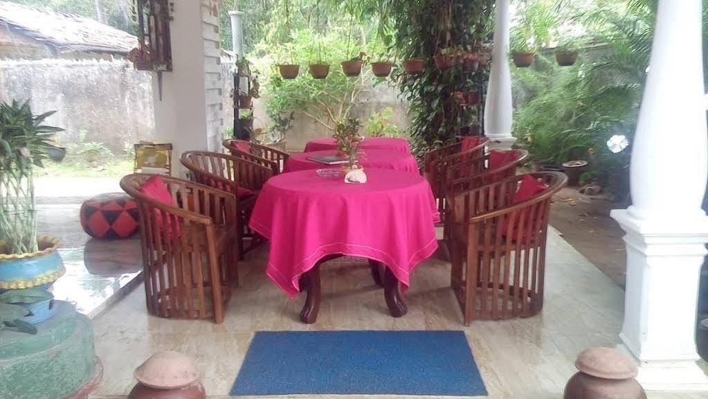 Rock Cascade Tourist Home & Cookery School Polonnaruwa Εξωτερικό φωτογραφία